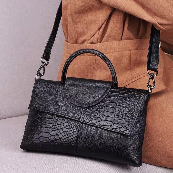 Bolso de hombro Maddy de piel suave