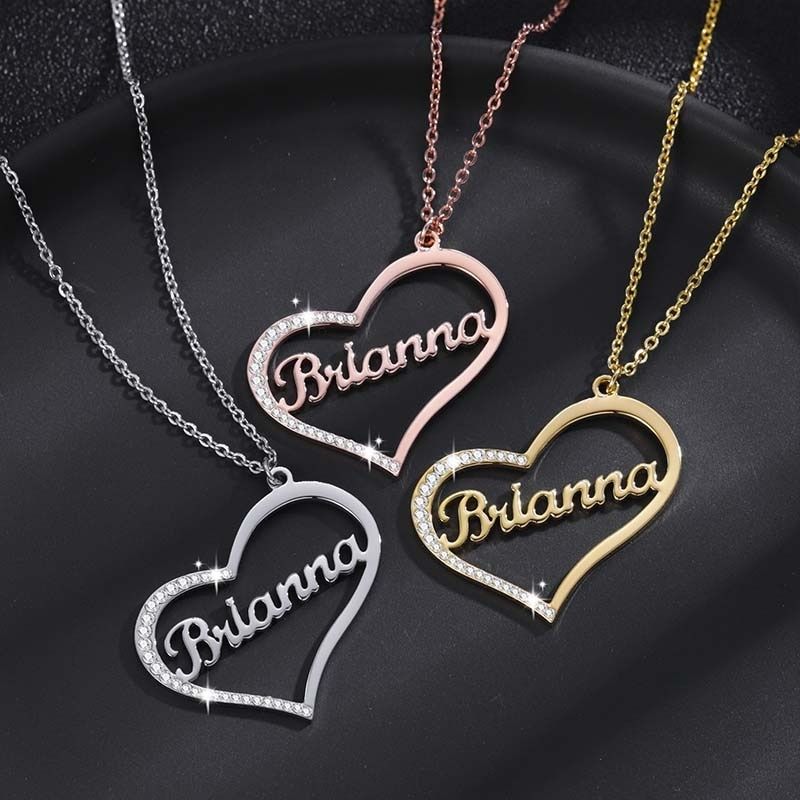 Collar Sparkling Name In Heart